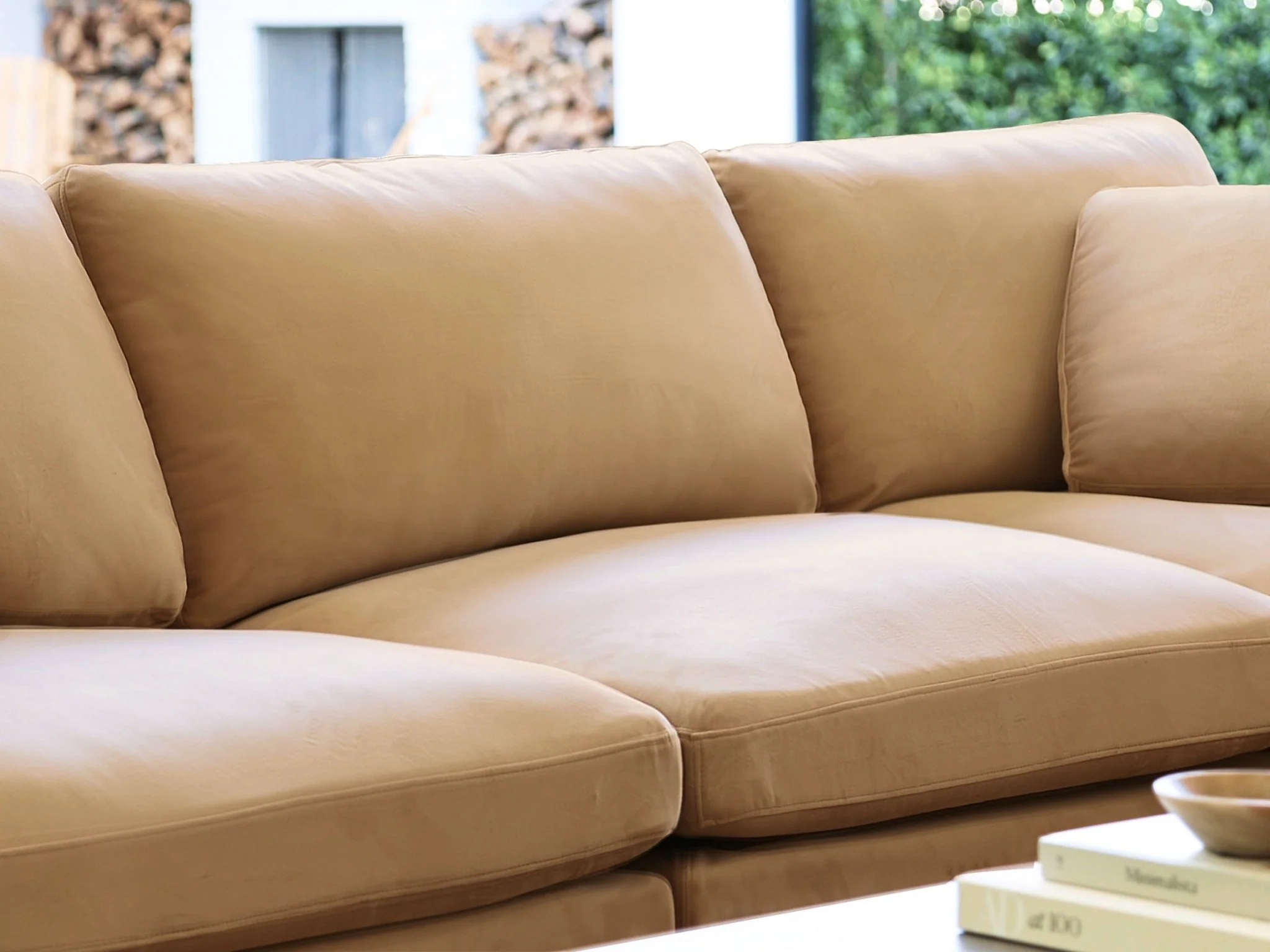 5-1 Sectional & Armchair Set