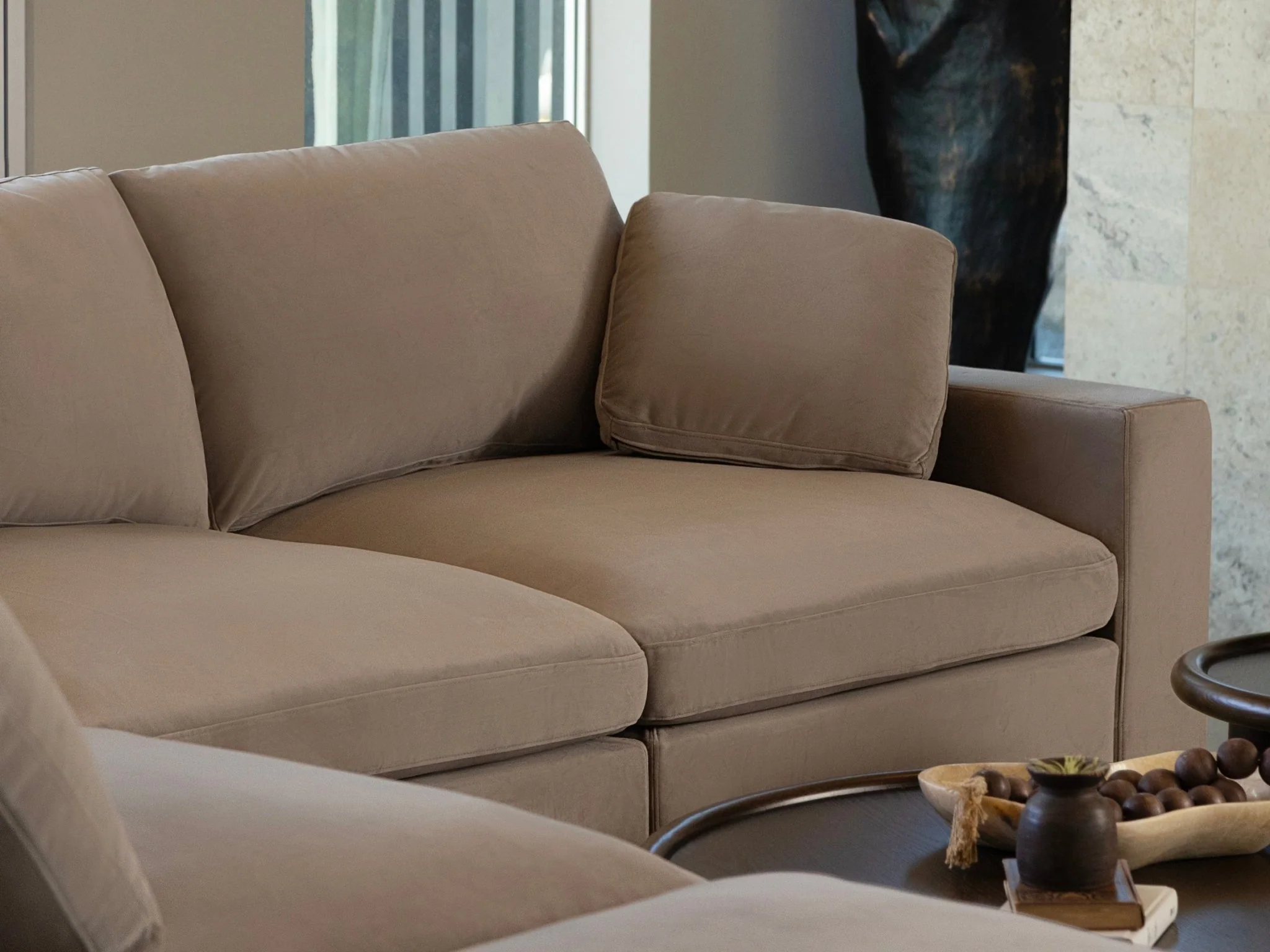 5-1 Sectional & Armchair Set