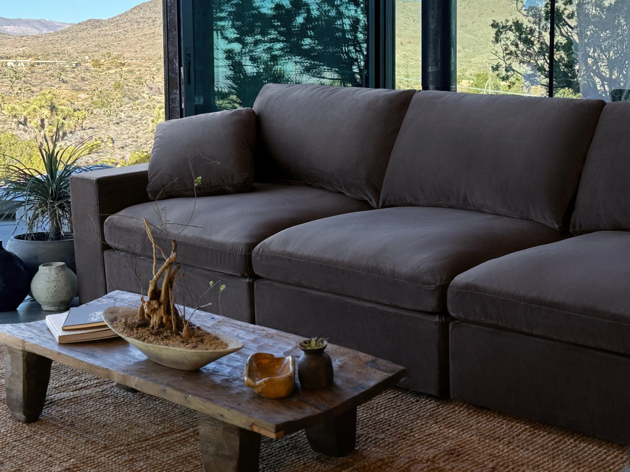 5-1 Sectional & Armchair Set
