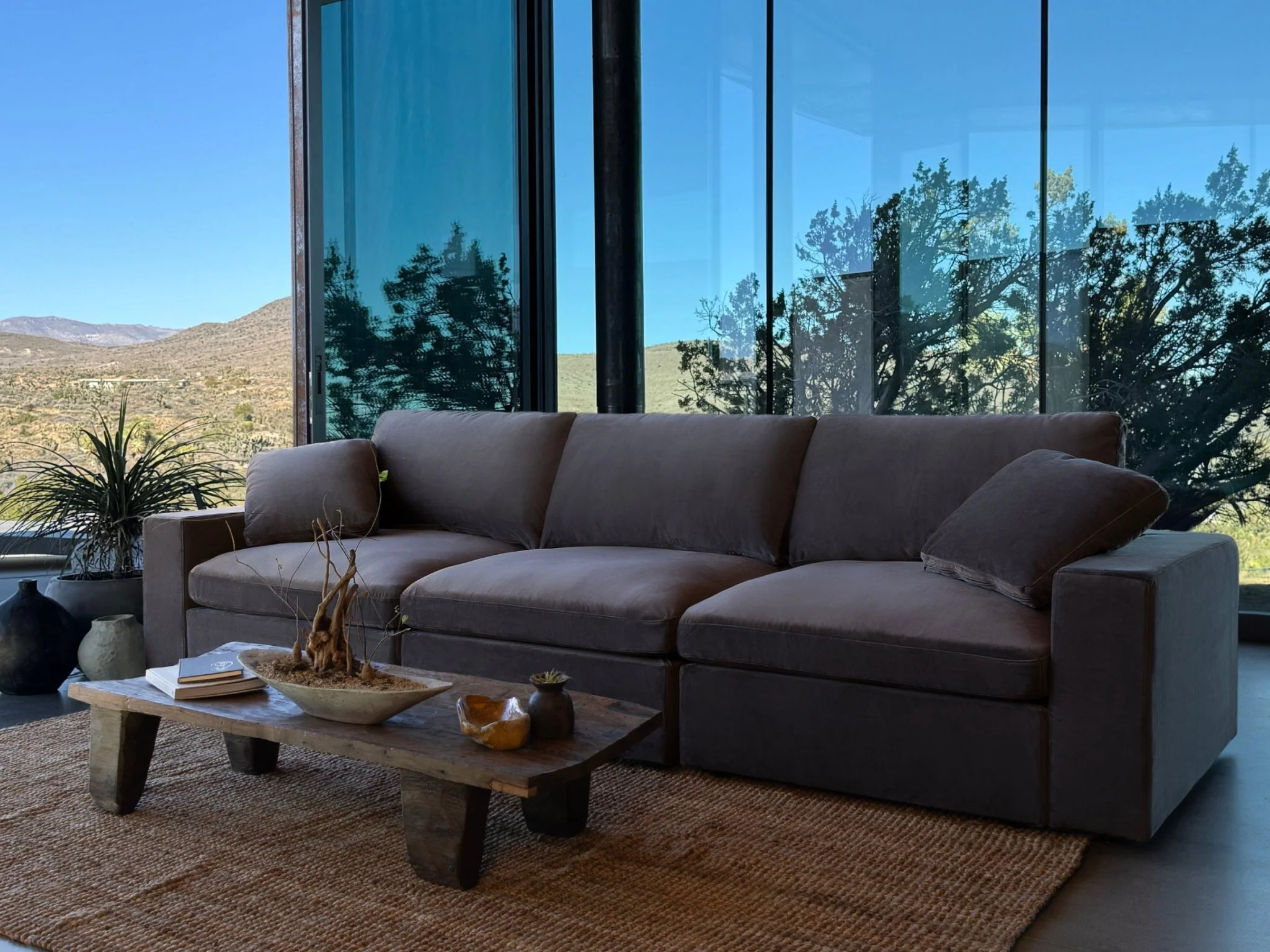 5-1 Sectional & Armchair Set