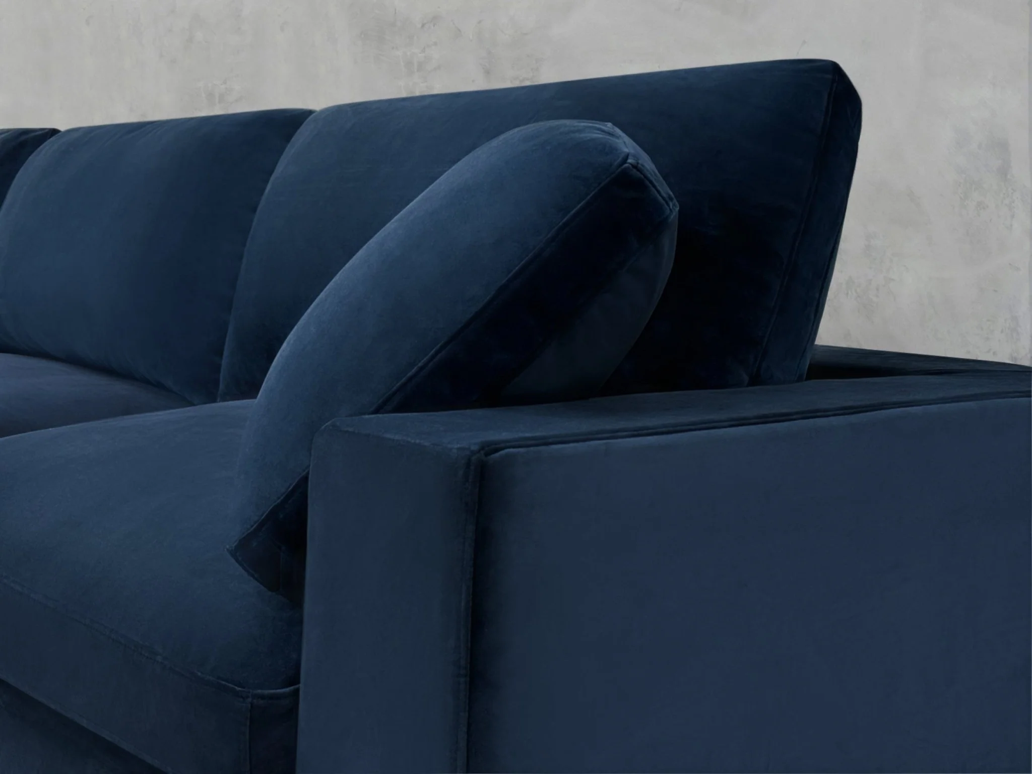 5-1 Sectional & Armchair Set