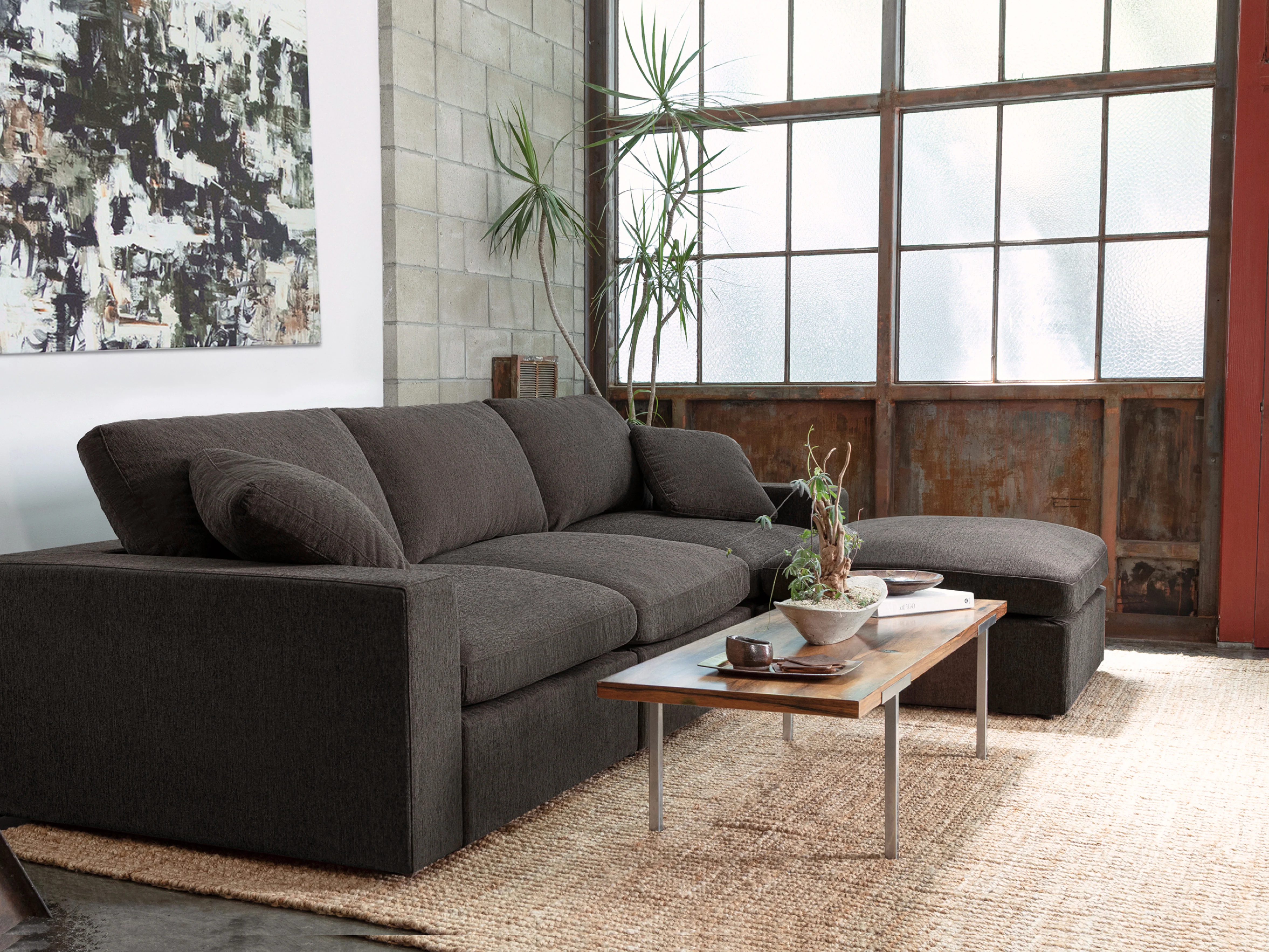 5-1 Sectional & Armchair Set