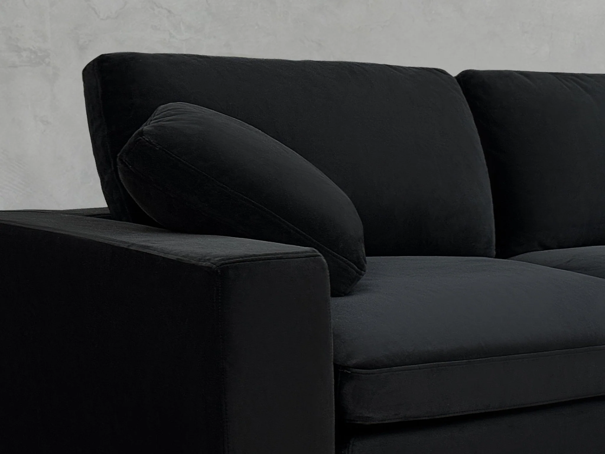 2-2 Sofa Set