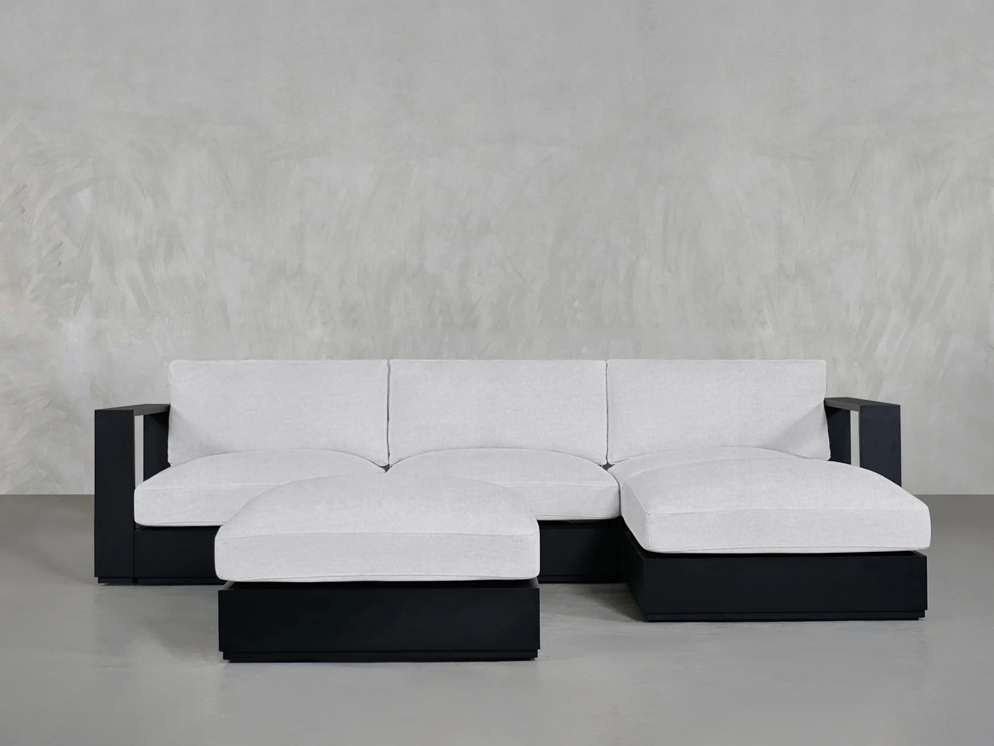 4-Seat Modular Chaise Sectional with Ottoman Aluminum Outdoor
