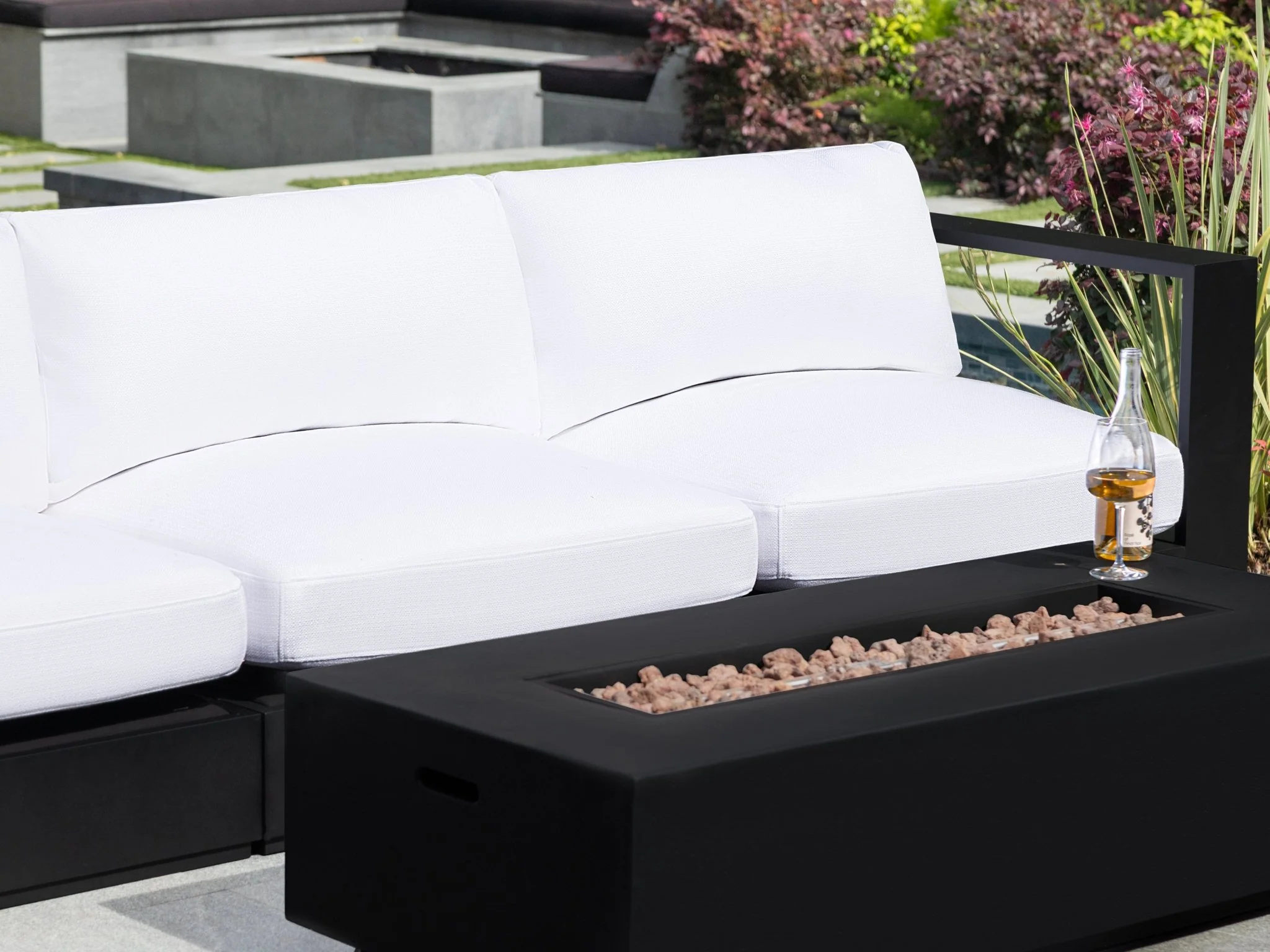 4380-4-1-1-sofa-armchair-set-aluminum-outdoor-3.webp 4-1-1 Sofa & Armchair Set Aluminum Outdoor