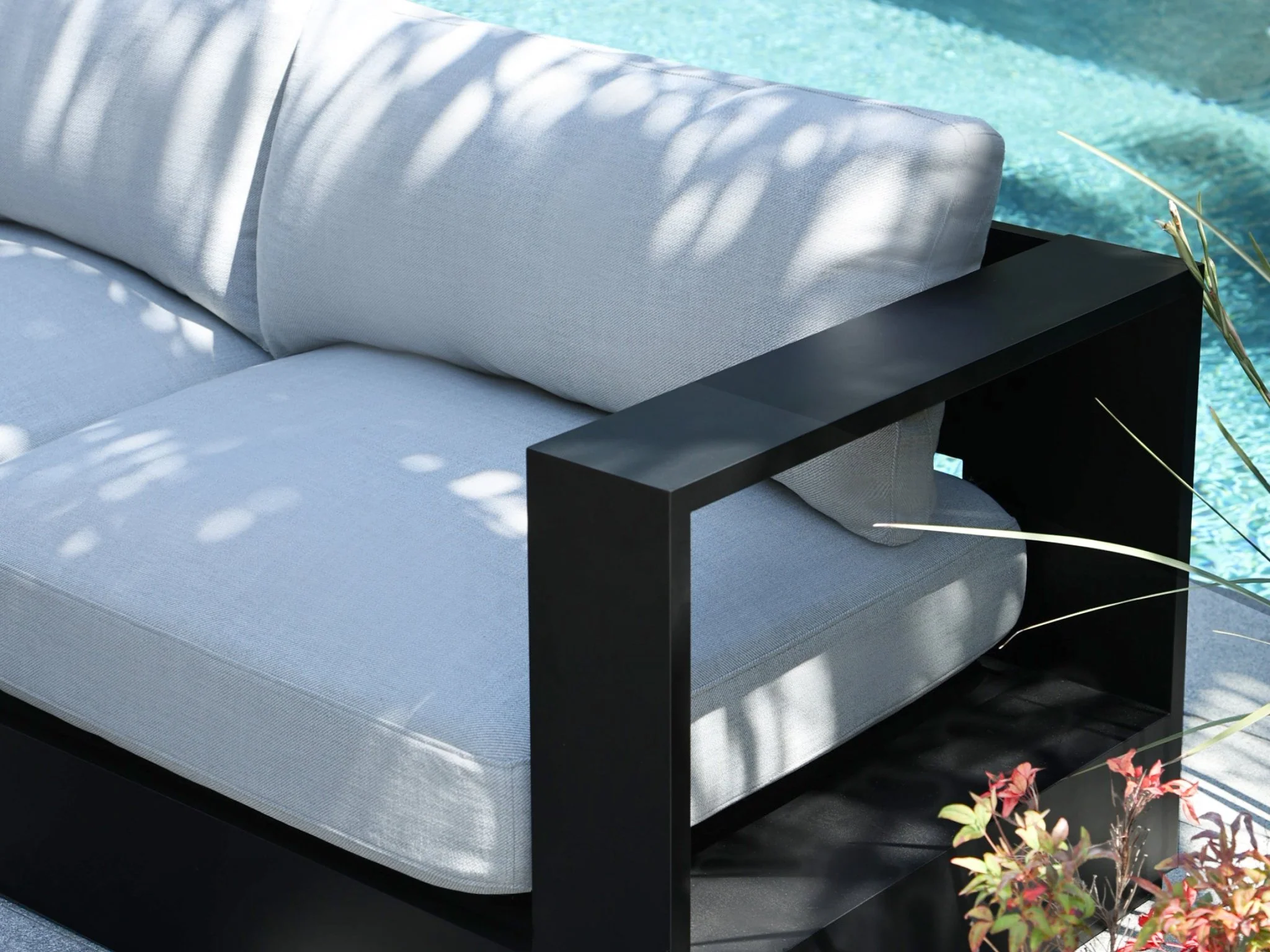 8-Seat Modular Daybed Aluminum Outdoor